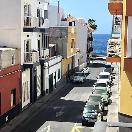 Location For The Perfect Vacation شقة *